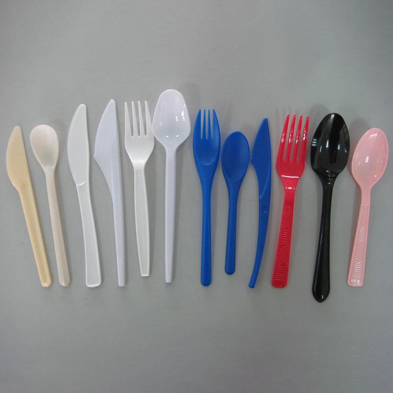 Injection plastic spoon and fork003